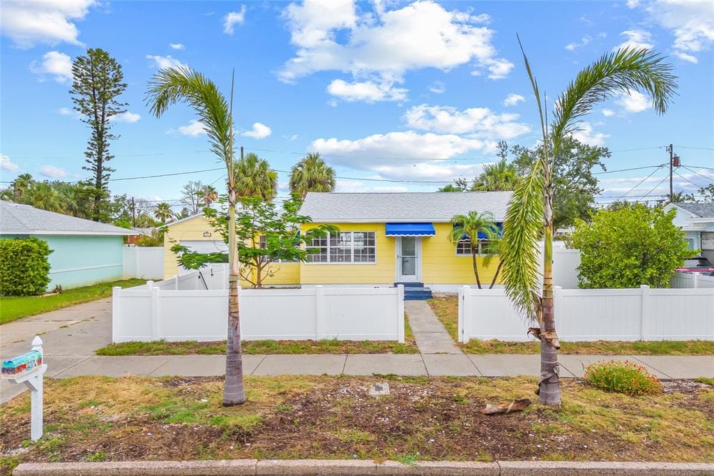 260 42ND AVENUE ST PETE BEACH, FL 33706