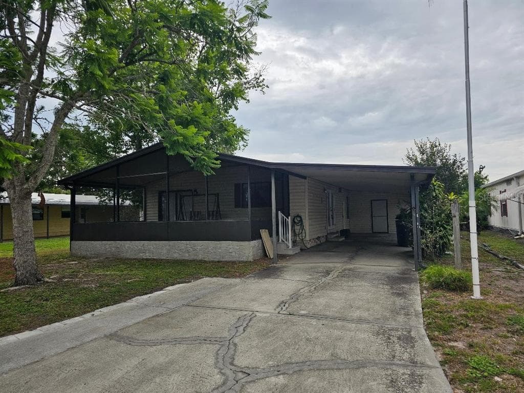 9123 OTTER PASS TAMPA, FL 33626
