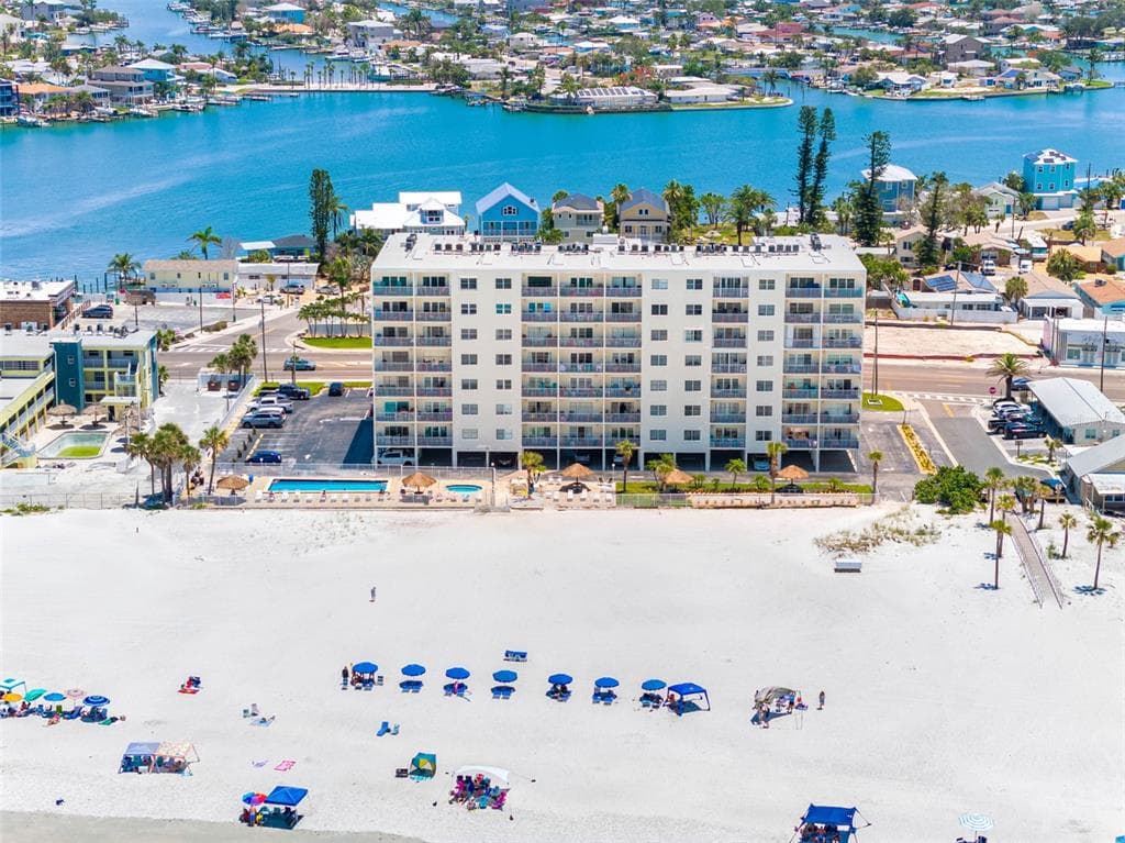 13500 GULF BOULEVARD UNIT 507 MADEIRA BEACH, FL 33708