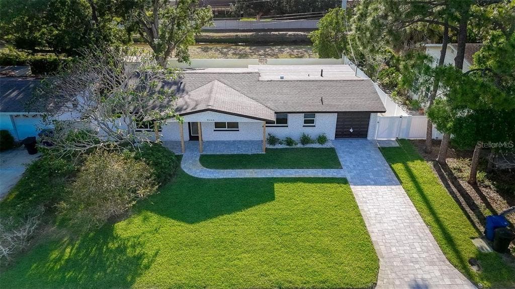 8444 15TH WAY N ST PETERSBURG, FL 33702