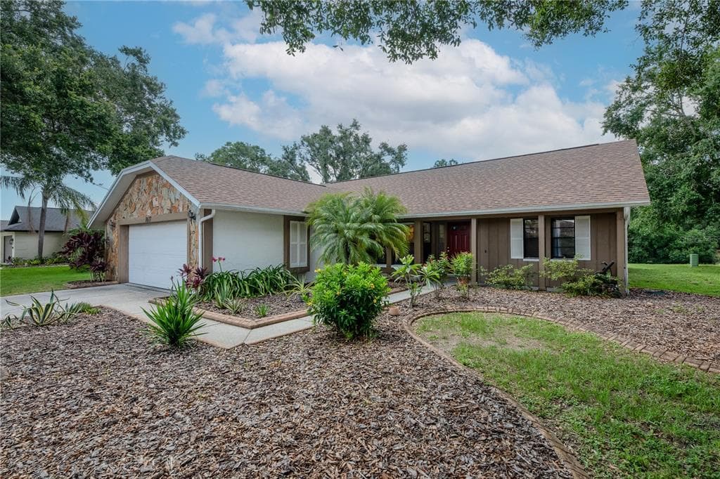 1617 DAWNRIDGE COURT BRANDON, FL 33510