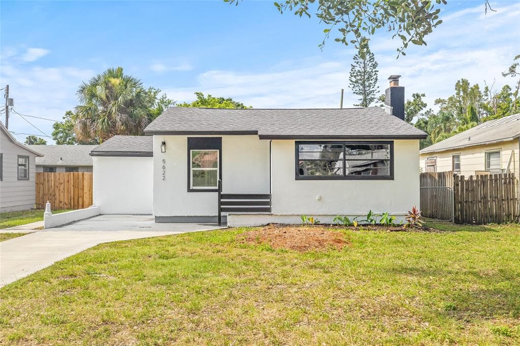 5622 TANGERINE AVENUE S GULFPORT, FL 33707