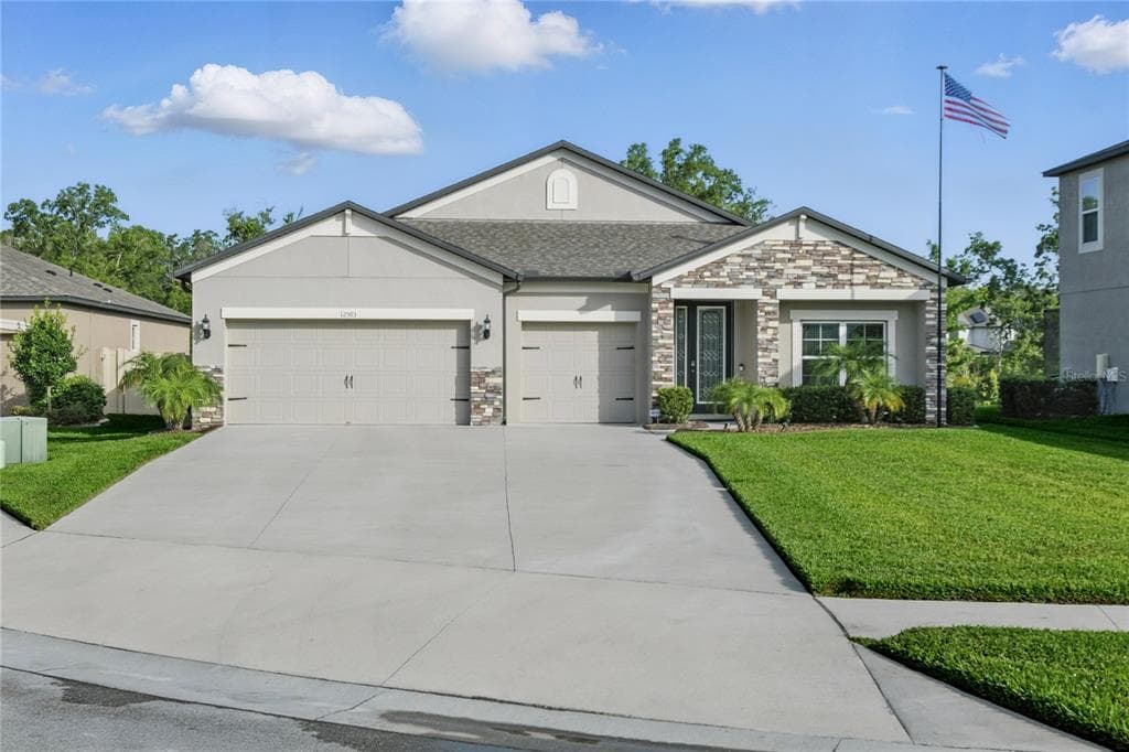 12593 RETREAT PLACE SPRING HILL, FL 34610