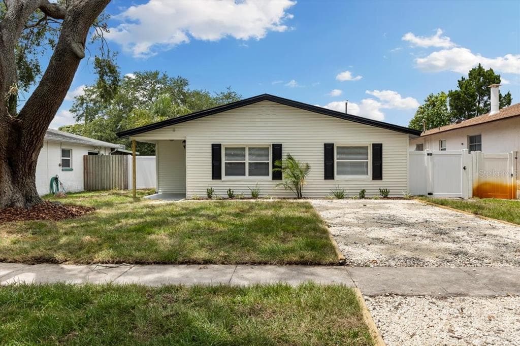 621 89TH AVENUE N ST PETERSBURG, FL 33702