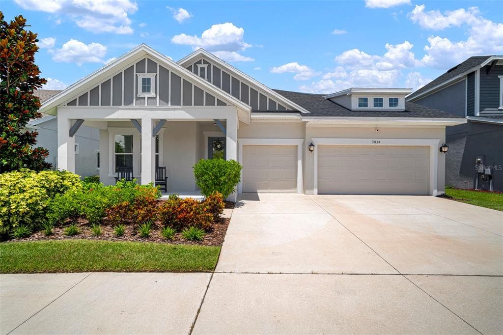 7616 PARADISO DRIVE APOLLO BEACH, FL 33572