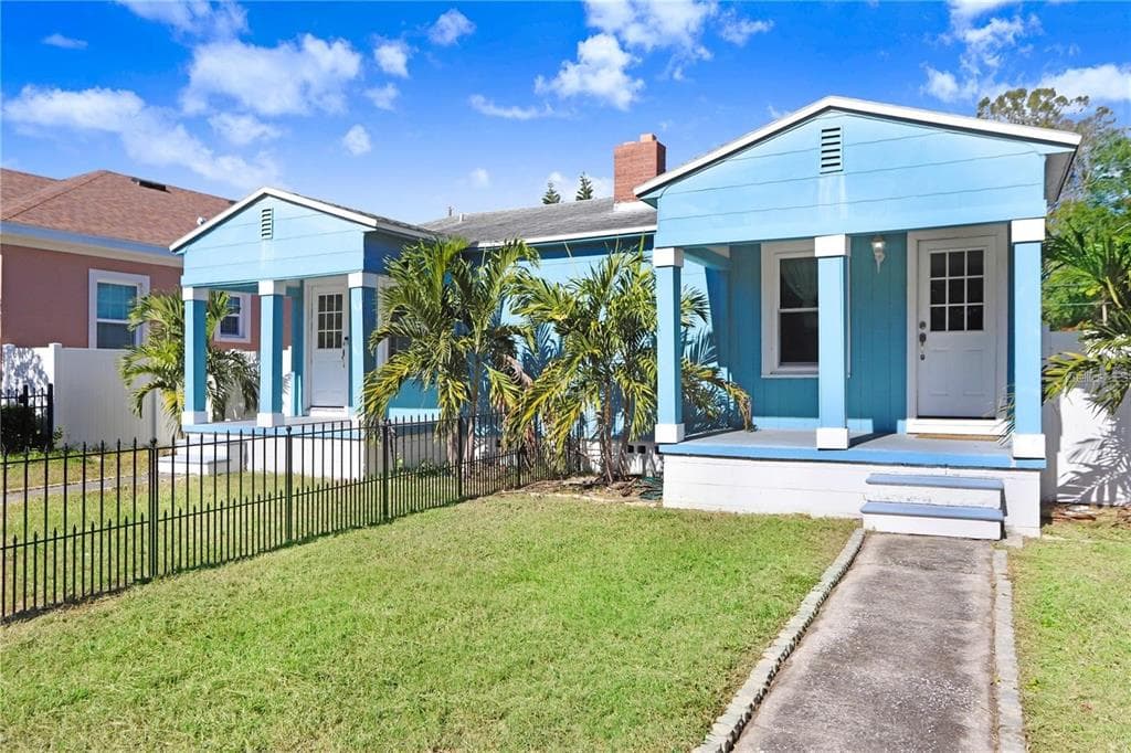 2483 13TH AVENUE N UNIT E ST PETERSBURG, FL 33713