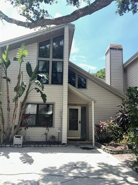2304 TRIAD LANE UNIT 14 TAMPA, FL 33618