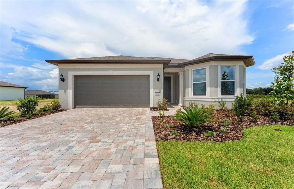 8323 SW 58 LOOP OCALA, FL 34481