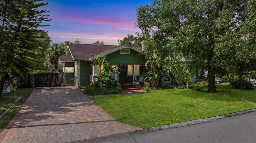 216 W SOUTH AVENUE TAMPA, FL 33603