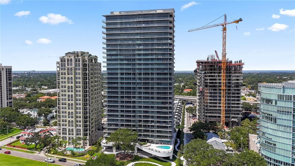2912 SANTIAGO STREET UNIT 1201 TAMPA, FL 33629