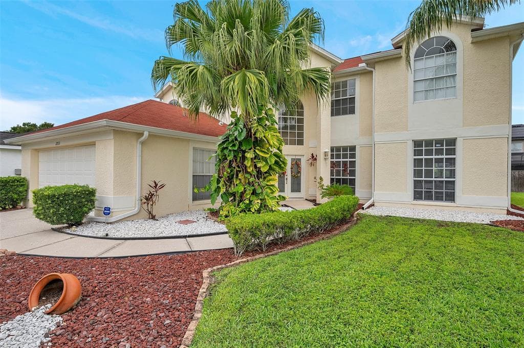 27133 SEA BREEZE WAY WESLEY CHAPEL, FL 33544