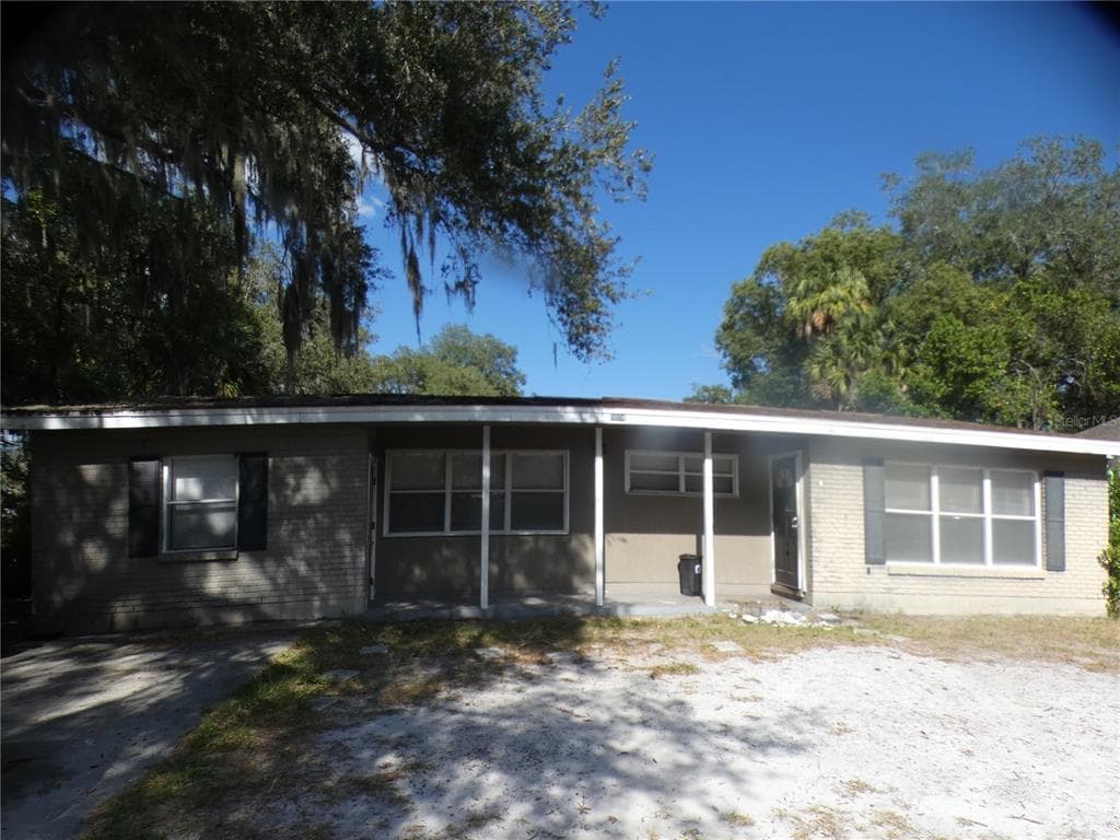 3604 E KNOLLWOOD STREET TAMPA, FL 33610
