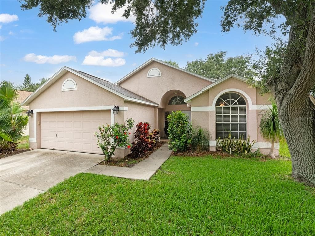 9008 EGRET COVE CIRCLE RIVERVIEW, FL 33578
