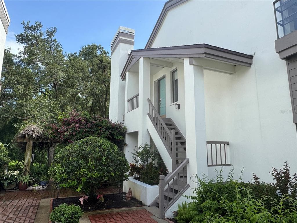 1712 LAKE CYPRESS DRIVE UNIT 1604 SAFETY HARBOR, FL 34695