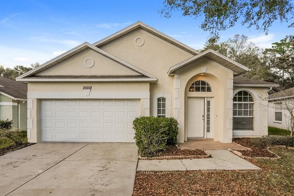 25152 SEVEN RIVERS CIRCLE LAND O LAKES, FL 34639