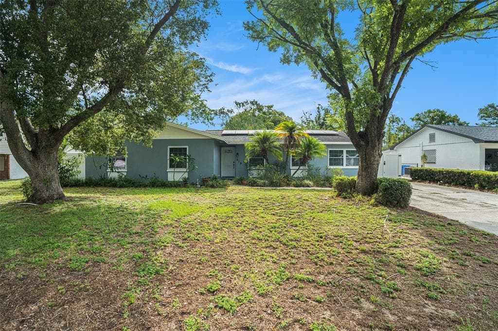 919 ALPINE DRIVE BRANDON, FL 33510
