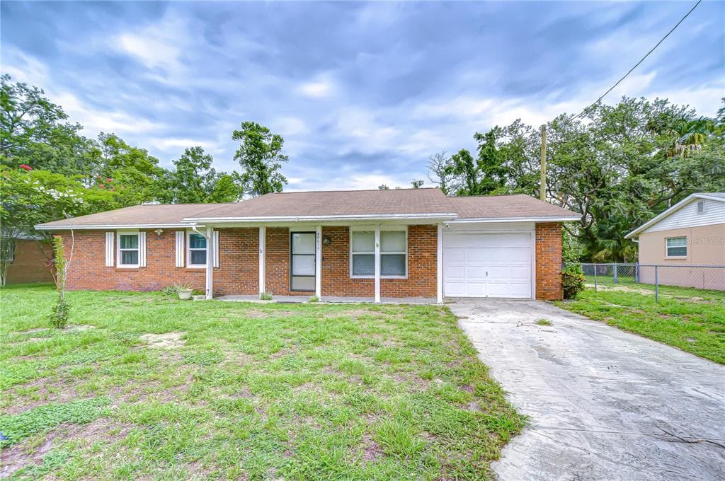 40019 PRETTY REDBIRD ROAD ZEPHYRHILLS, FL 33540