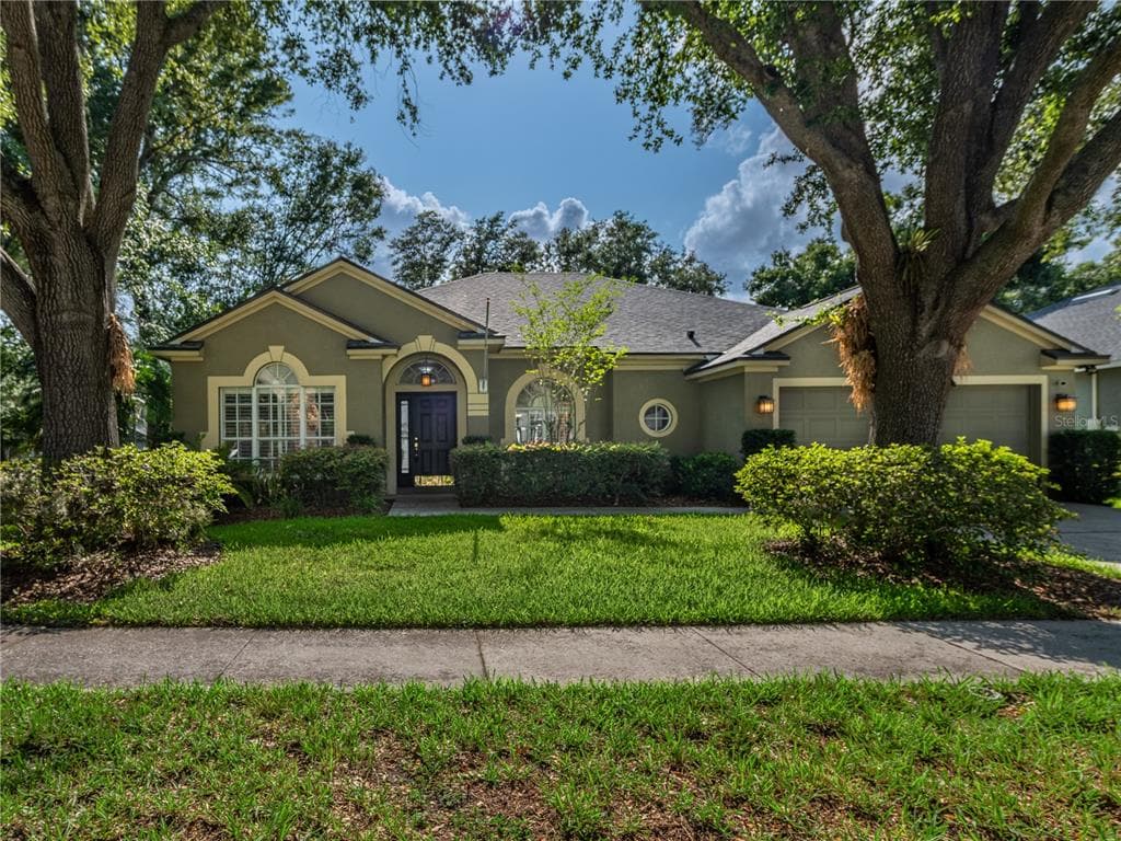 1602 HIDDEN MEADOW COURT VALRICO, FL 33594