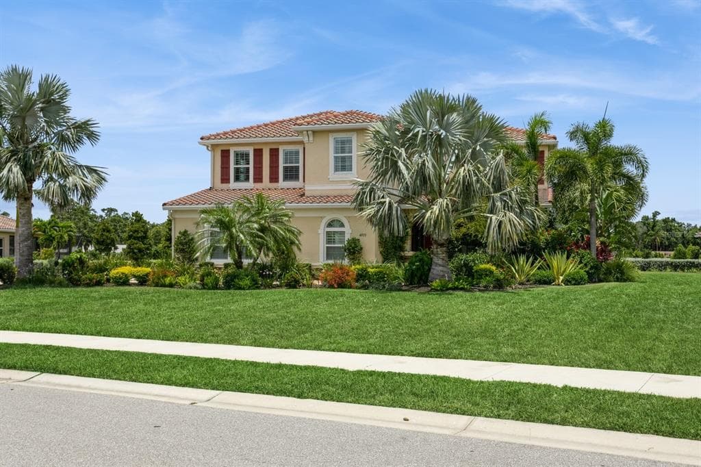 4973 ANTIQUITY WAY SARASOTA, FL 34240