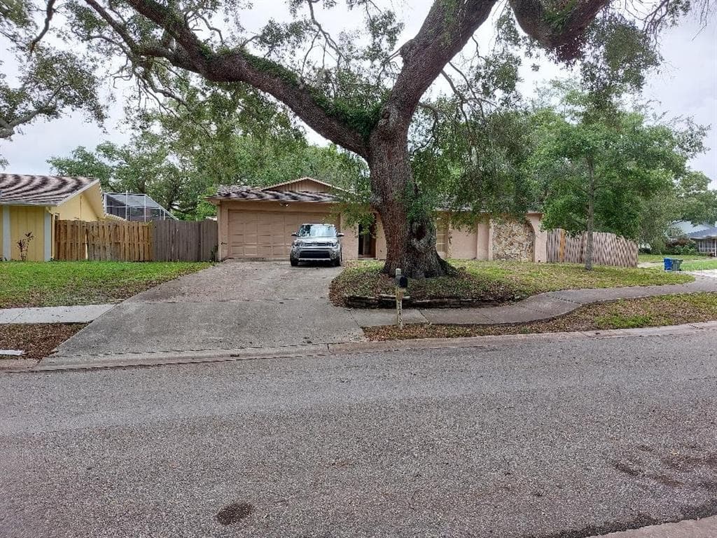 2246 ASHBURY DRIVE CLEARWATER, FL 33764