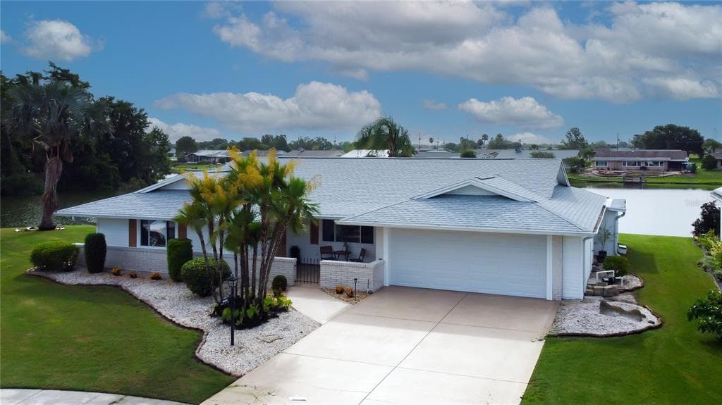 1407 BRATTLEBORO CIRCLE SUN CITY CENTER, FL 33573