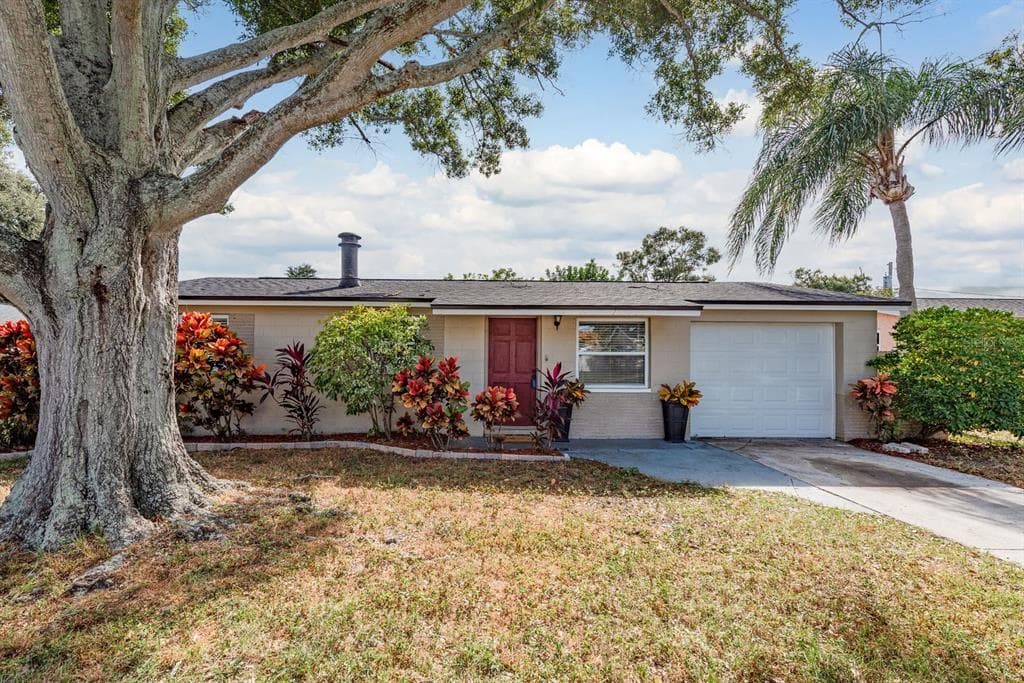 11320 125TH TERRACE LARGO, FL 33778