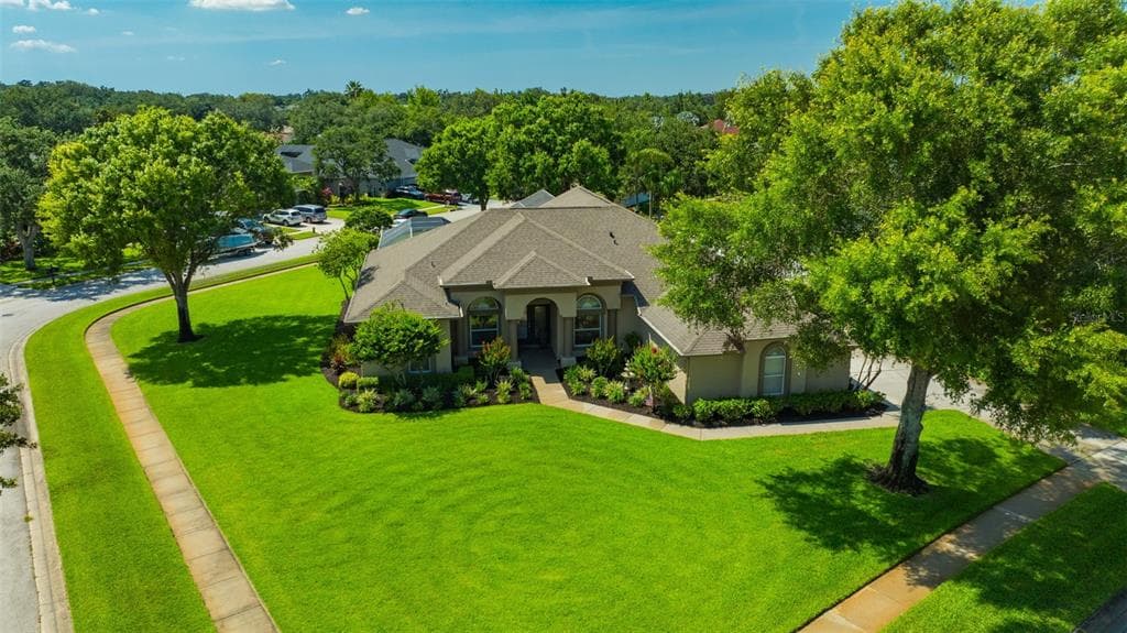 2847 MOSSY TIMBER TRAIL