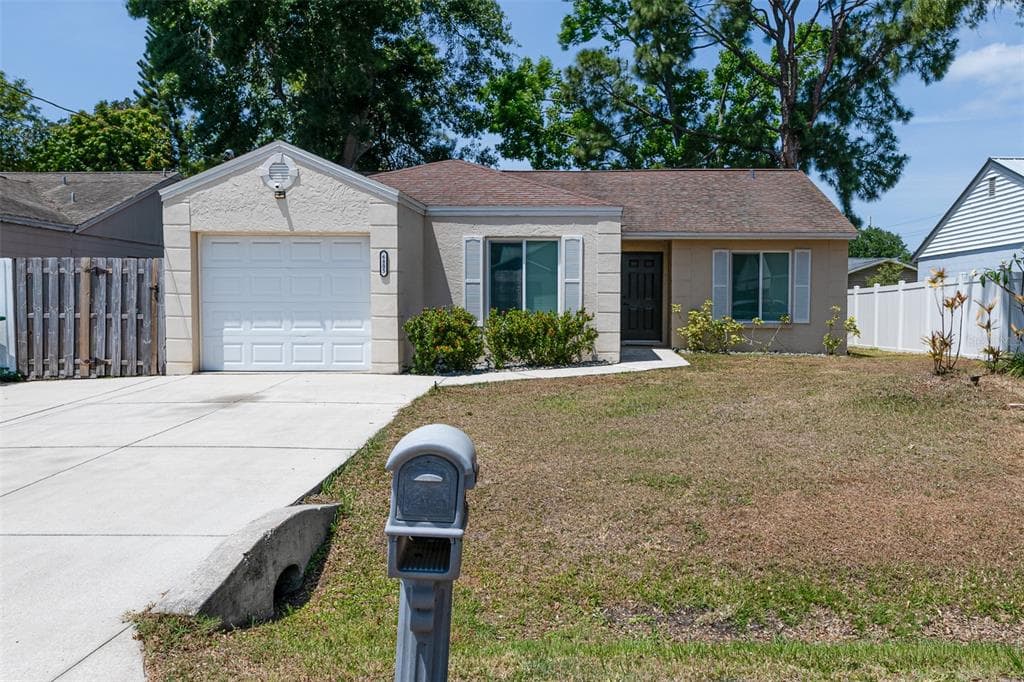 6805 S GABRIELLE STREET TAMPA, FL 33611