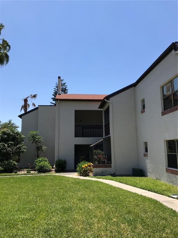 2971 ESTANCIA BOULEVARD UNIT 325 CLEARWATER, FL 33761