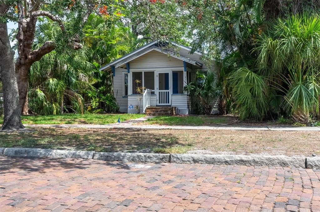 317 19TH AVENUE S ST PETERSBURG, FL 33705
