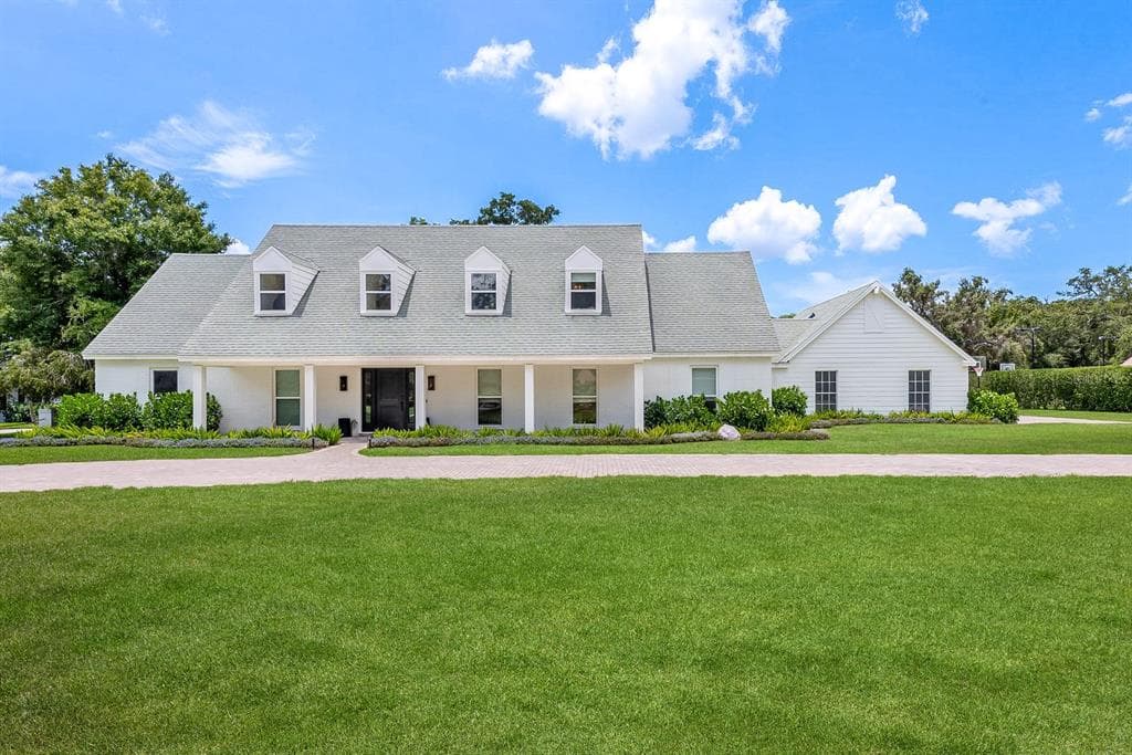 2395 CAMPBELL ROAD CLEARWATER, FL 33765