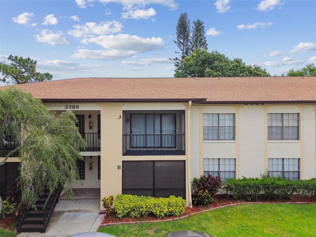 3389 CRYSTAL COURT E UNIT J PALM HARBOR, FL 34685
