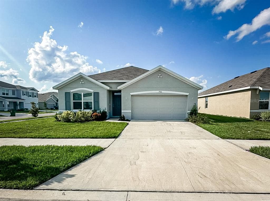 5906 HEDGE END BEND WESLEY CHAPEL, FL 33545