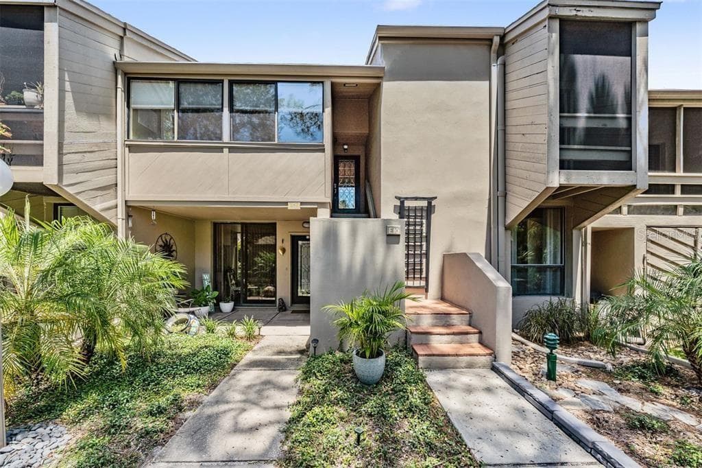 1111 N BAYSHORE BOULEVARD UNIT E10 CLEARWATER, FL 33759