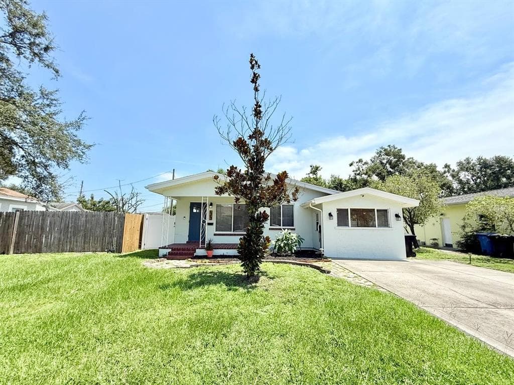 5347 10TH STREET N ST PETERSBURG, FL 33703