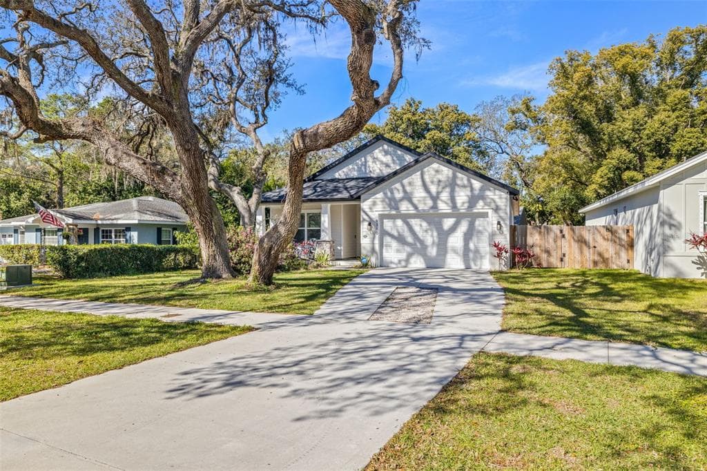 9310 N WILLOW AVENUE TAMPA, FL 33612