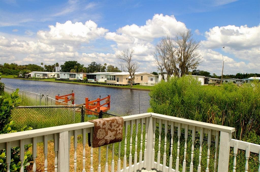5626 CONGRESS STREET NEW PORT RICHEY, FL 34653