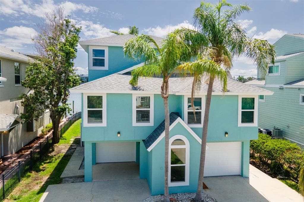 2507 BAY BOULEVARD UNIT A INDIAN ROCKS BEACH, FL 33785