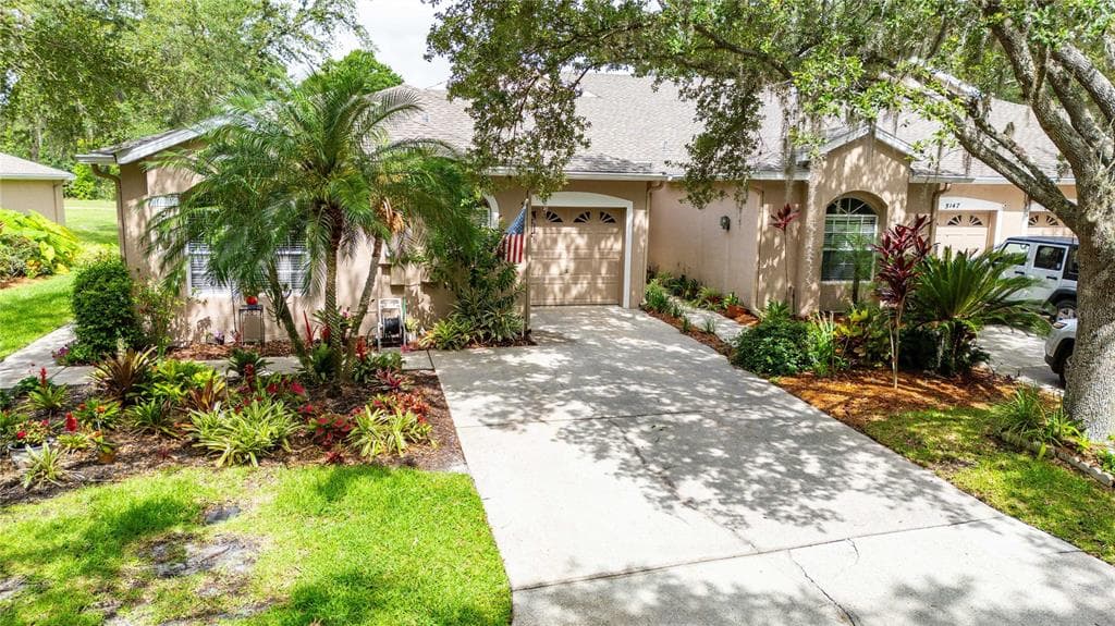 5143 LOCHMEAD TERRACE ZEPHYRHILLS, FL 33541
