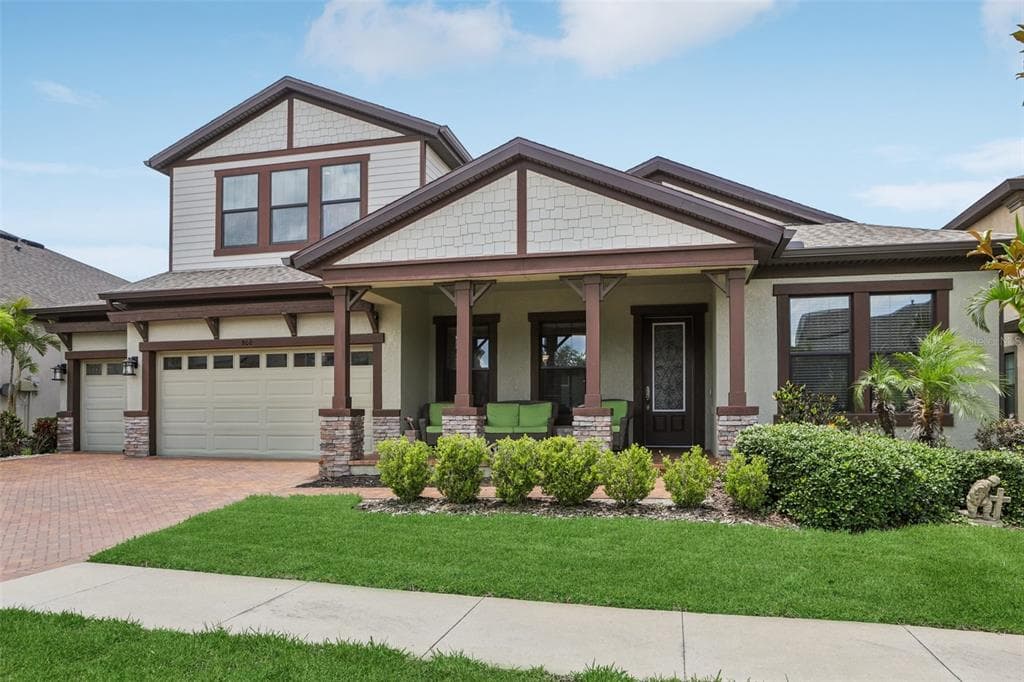 808 VITTORIO PLACE