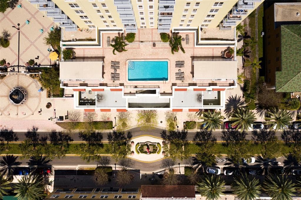 628 CLEVELAND STREET UNIT 711 CLEARWATER, FL 33755