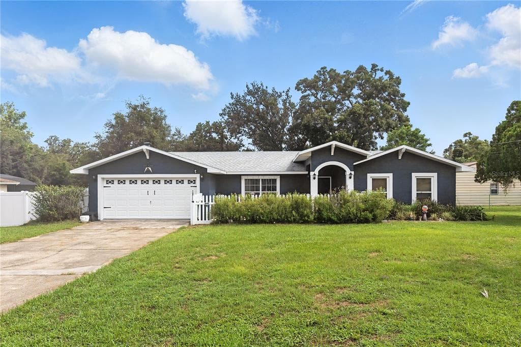 37331 HICKORY HILL LANE DADE CITY, FL 33525