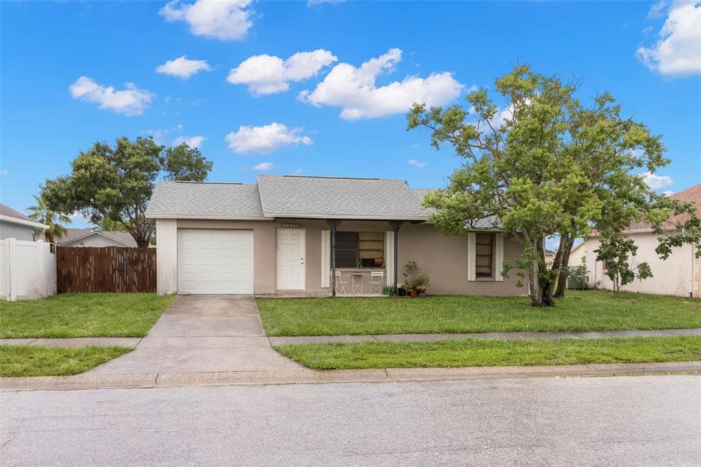 1237 GREENLEA DRIVE HOLIDAY, FL 34691
