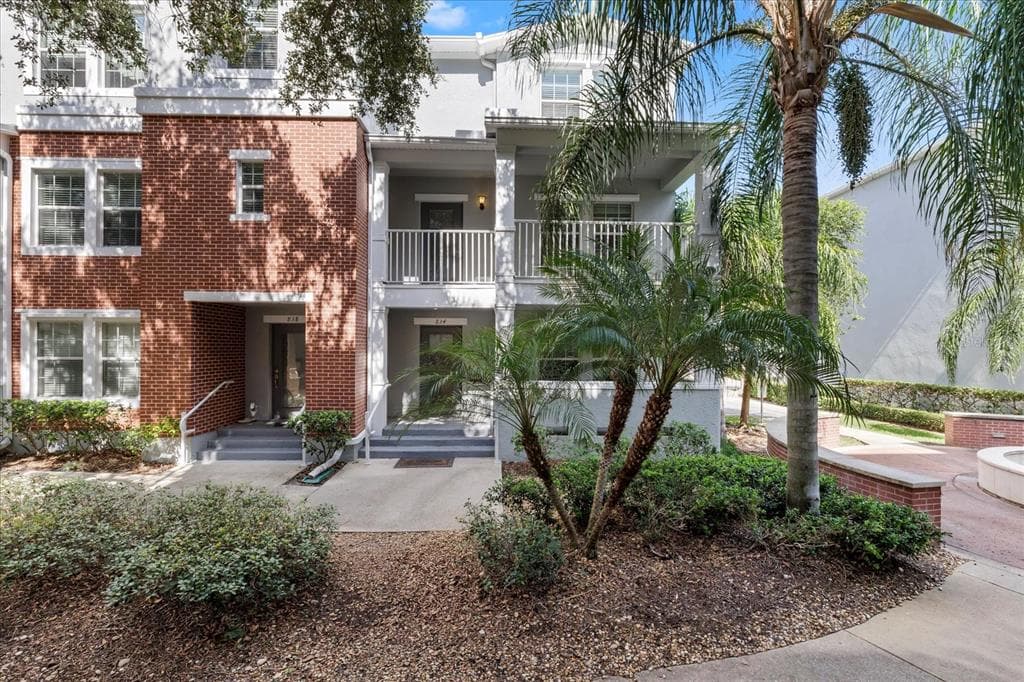 834 N OREGON AVENUE TAMPA, FL 33606