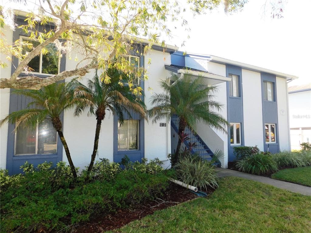 244 CYPRESS LANE UNIT 244 OLDSMAR, FL 34677
