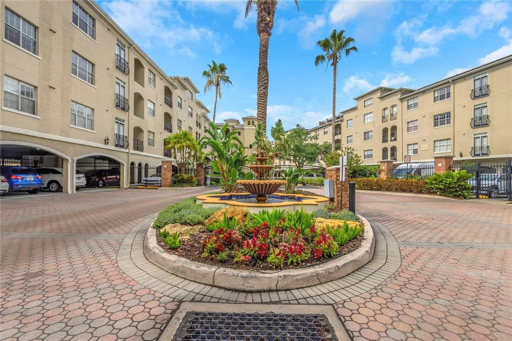 501 KNIGHTS RUN AVENUE UNIT 1209 TAMPA, FL 33602