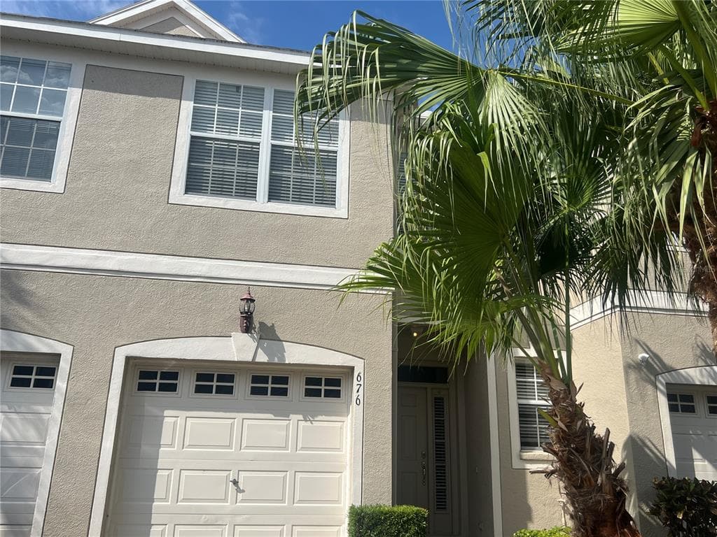 676 VALLANCE WAY NE ST PETERSBURG, FL 33716