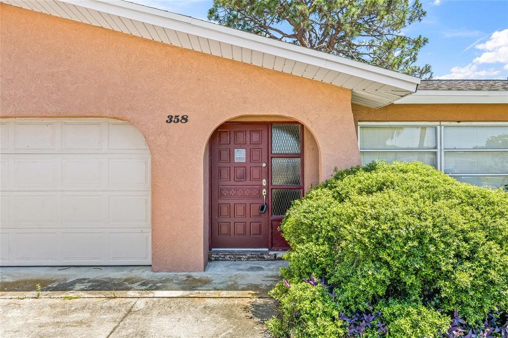 358 SUWANEE AVENUE SARASOTA, FL 34243