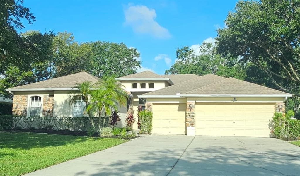 19128 LARCHMONT DRIVE ODESSA, FL 33556