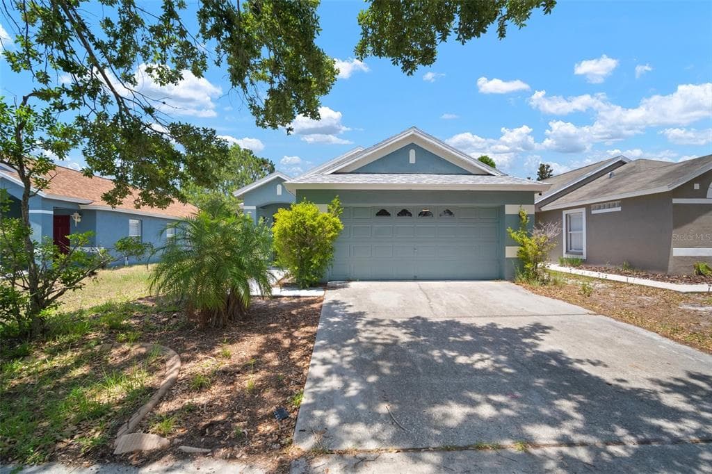 7534 OXFORD GARDEN CIRCLE APOLLO BEACH, FL 33572